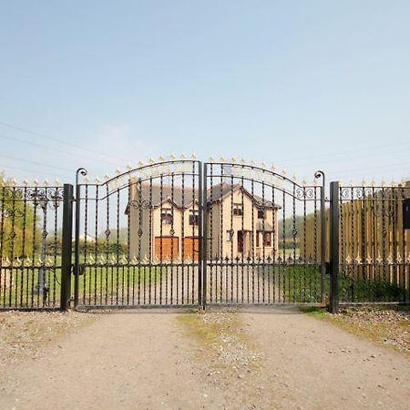 폴커크 Milnholm Manor 아파트 외부 사진
